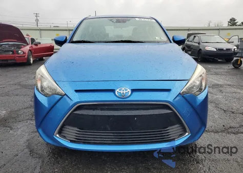 2018 Toyota Yaris Ia из США, поврежденный, VIN 3MYDLBYV0JY324563